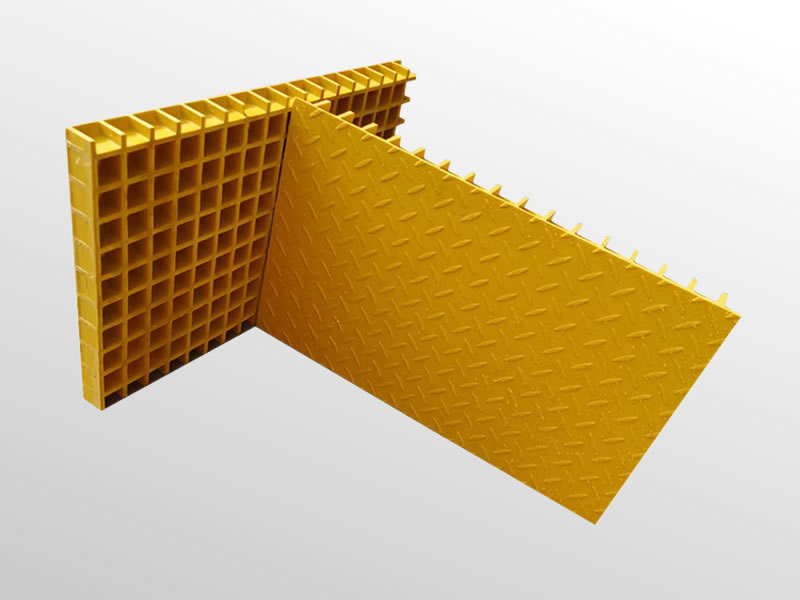 Covered molded FRP grating